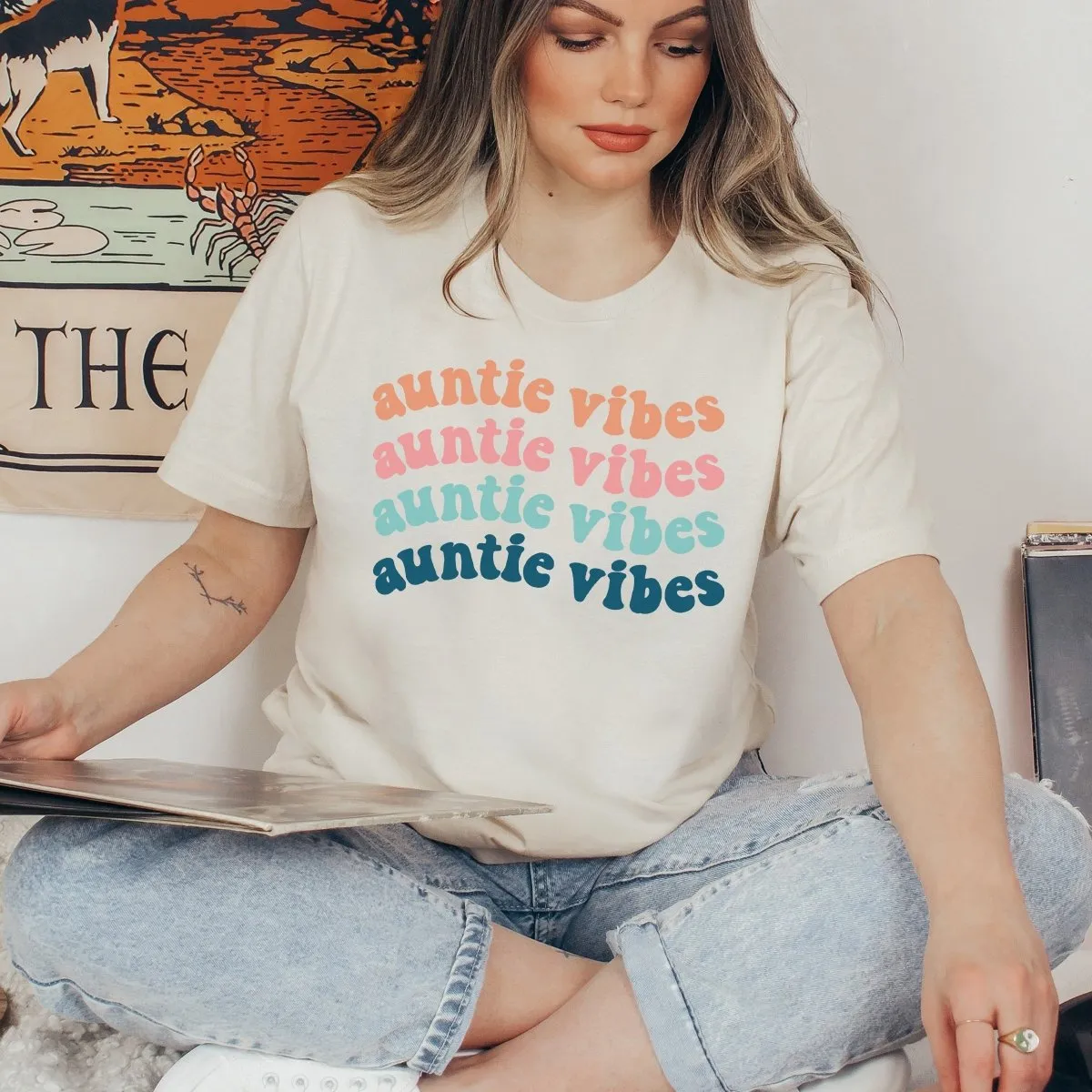 Auntie Vibes Tee