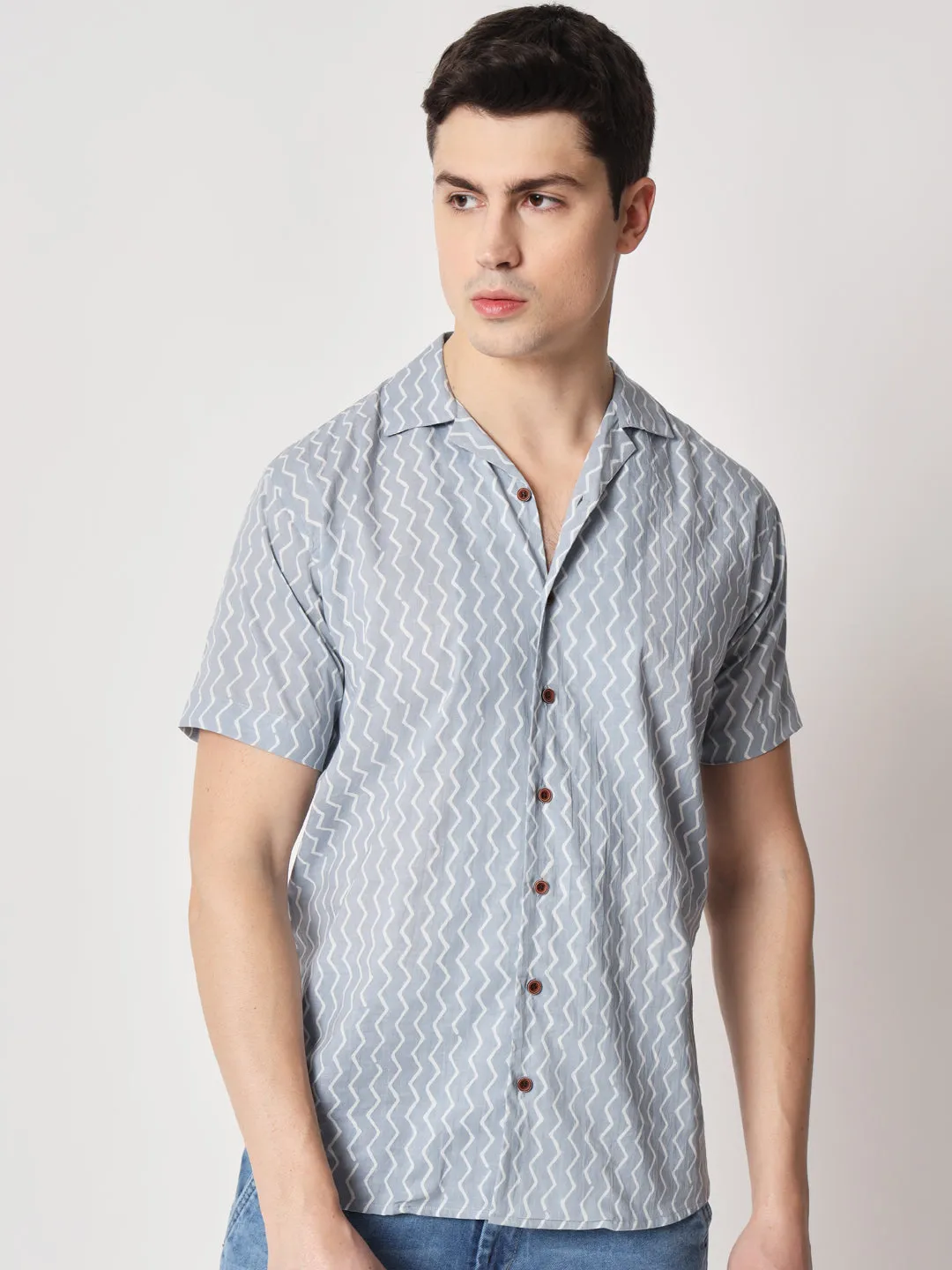 Firangi Yarn 100% Jaipuri Cotton Resort Chevron Printed Cuban Collar Casual Shirt Grey