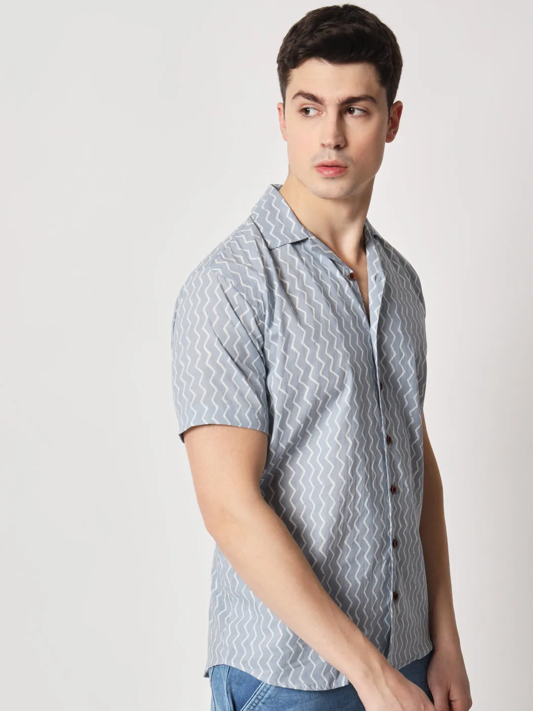 Firangi Yarn 100% Jaipuri Cotton Resort Chevron Printed Cuban Collar Casual Shirt Grey