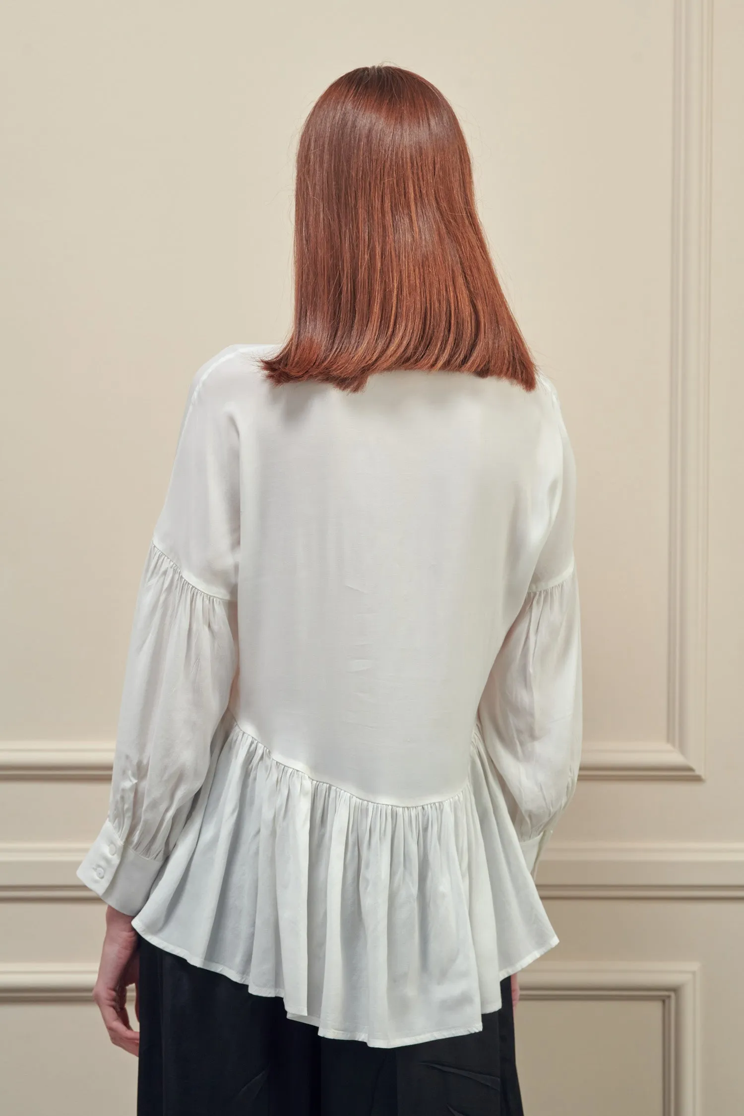 High and low button-down shirts